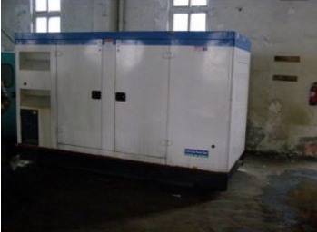 曲靖康明斯150kw大型柴油二手发电机组